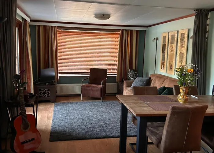 Welcome, Relax And Enjoy Your Σαλέ Putten